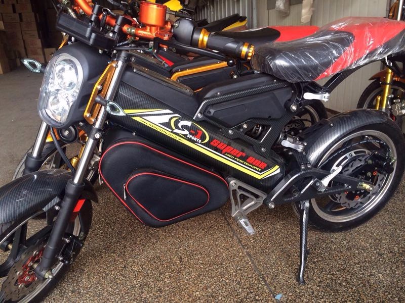 Электромотоцикл ElWinn EBM-126 — изображение 3