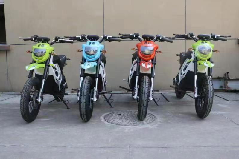 Електричні кросові мотоцикли Elwinn