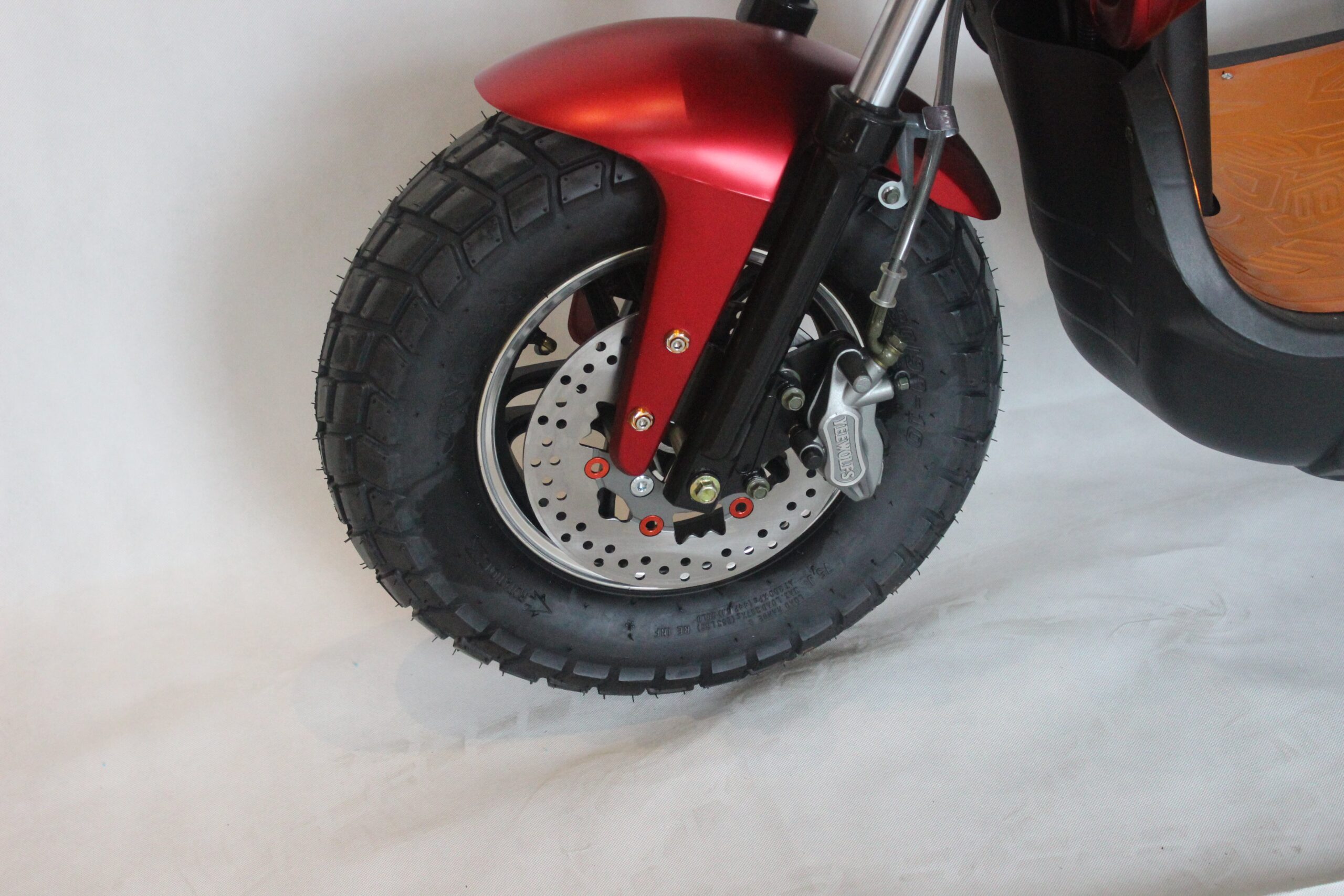 Электроскутер ElWinn Zuma — изображение 3