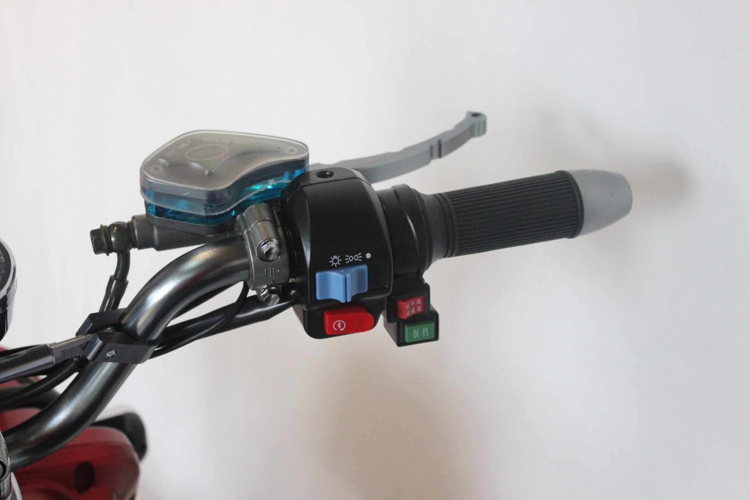 Электроскутер ElWinn Zuma — изображение 9