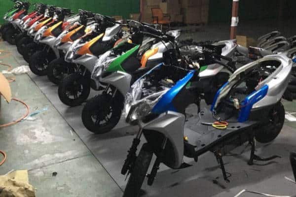 Распаковка и сборка электроскутера Elwinn