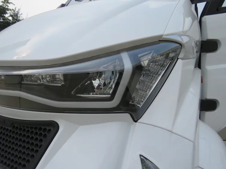 фары в автомобиле электро