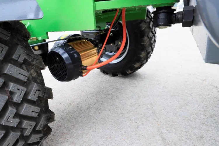 Двигатель для электрического трактора