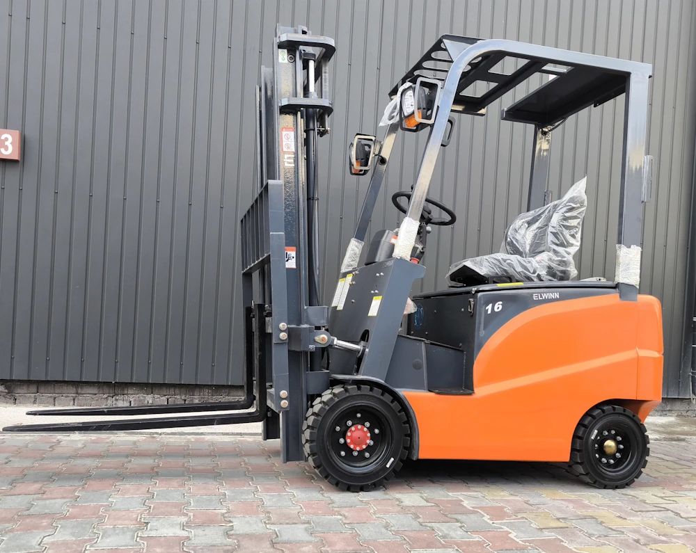 Електричний навантажувач Elwinn16F